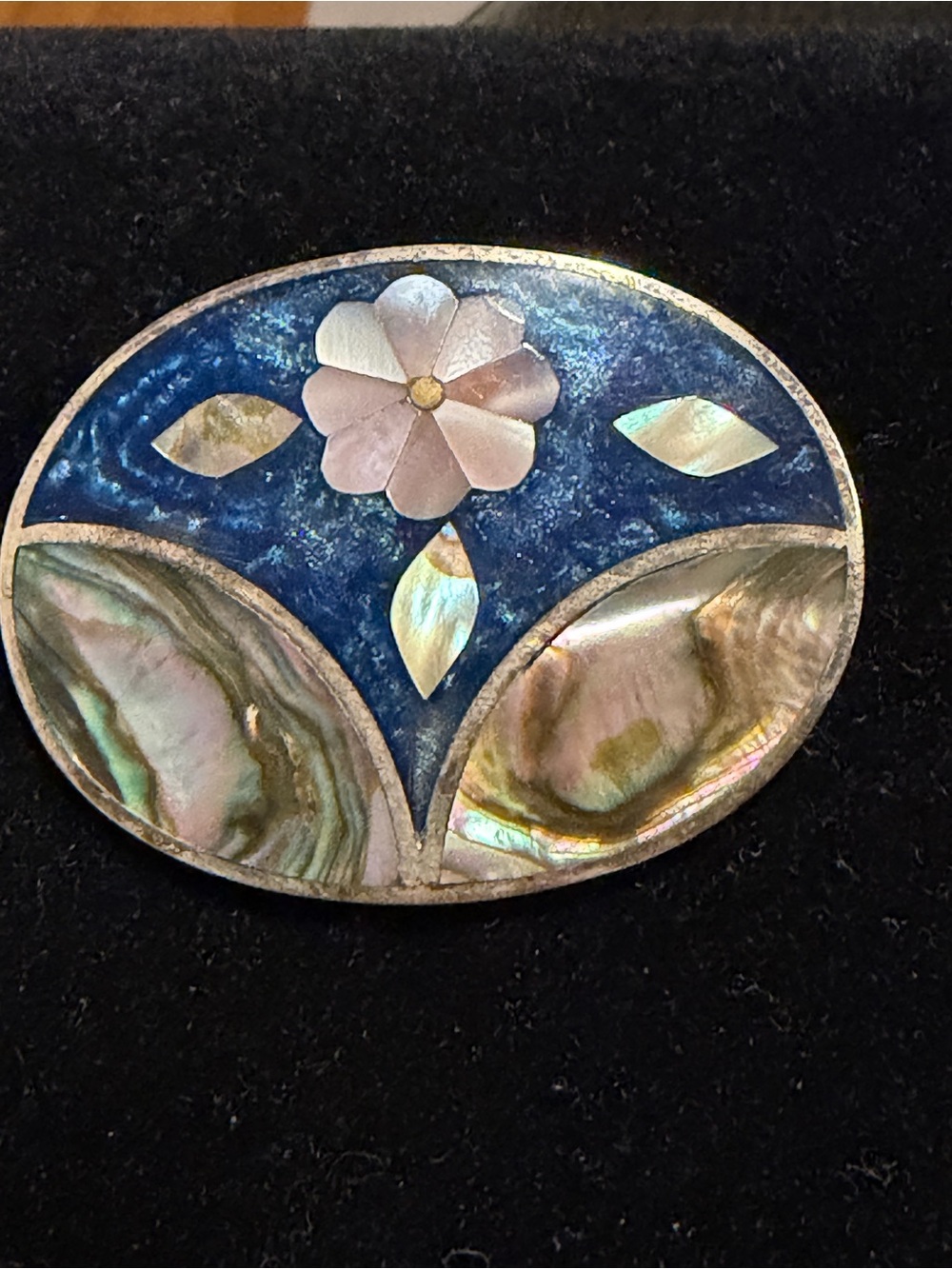 Vintage Alpaca Mexico silver brooch with mother of pearl